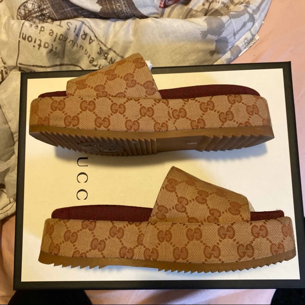 Gucci Platform Logo Sandal